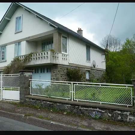 Maison Sur Rhue Nyaraló Égliseneuve-dʼEntraigues